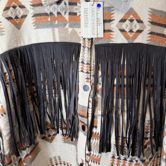 🚨 NWT Grace & Emma Fringe Jacket - Picture 3 of 12